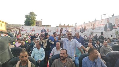 تحيا مصر.. هتافات أهالي دائرة الهرم بمؤتمر “الجبهة” لدعم وسيم كمال