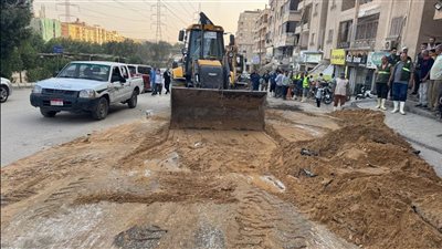 الجيزة: انتهاء أعمال إصلاح كسر بخط مياه قطر 800 مم بمنطقة الضغط حدائق الأهرام