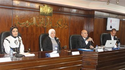 فعاليات اليوم الثاني من مؤتمر مركز تحقيق التراث بدار الكتب