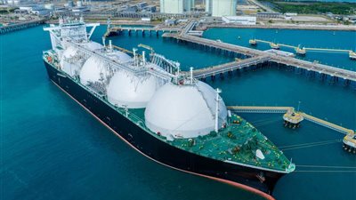 أستاذ بترول : نقلة نوعية لقطاع الطاقة مع عودة التصدير تدريجياً