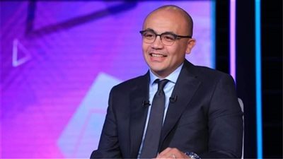 قائمة الخطيب: لا يوجد لاعب في الأهلي يتقاضى راتبه بالدولار