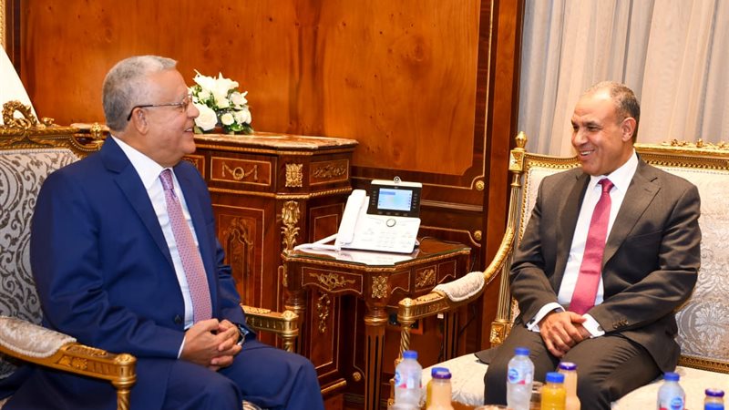 وزير الخارجية