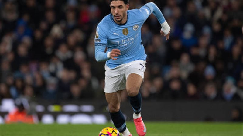 عمر مرموش نجم مانشستر