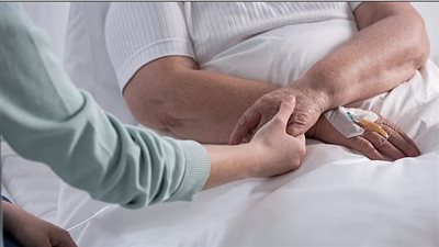 النهاية أهدأ مما نتصور..طبيبة بريطانية تشرح ماذا يحدث لجسم الإنسان لحظة الموت