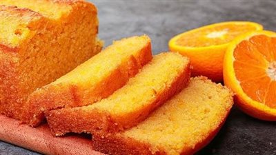 طريقة تحضير كيك البرتقال الهشة والسريعة في 10 دقائق.. المقادير وخطوات التحضير