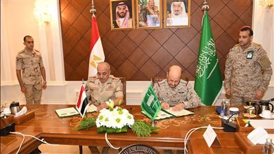 توافق مصري سعودي لتعزيز التعاون العسكري بين البلدين| فيديو