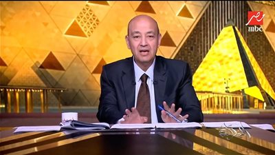 عمرو أديب: مصر تفتح بوابة التاريخ والمتحف الكبير يستعد للعرض العالمي