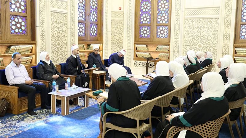 دورة واعظات الأوقاف