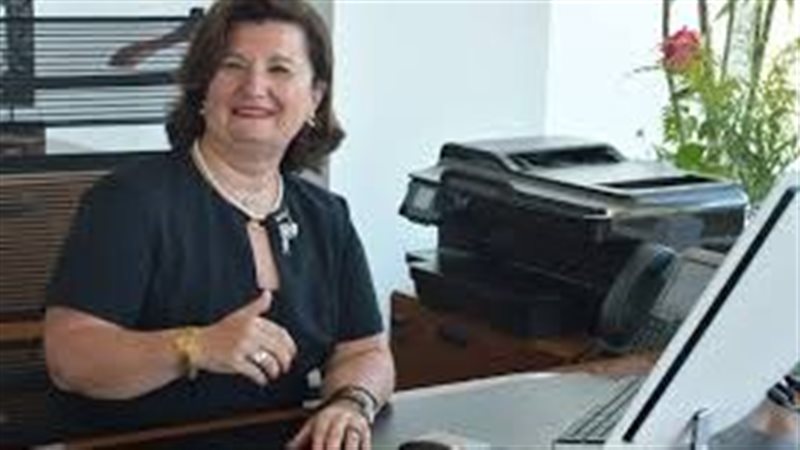 نيفين عبد الخالق:زيارة