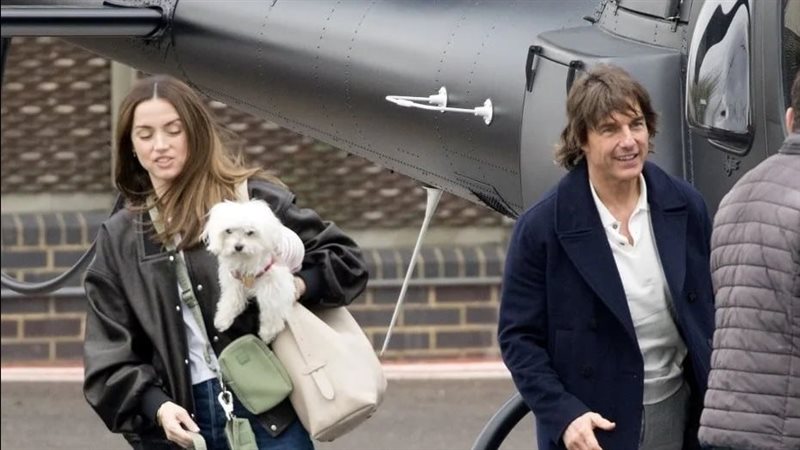 توم كروز وآنا دي