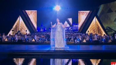 «السوبرانو» فاطمة سعيد تبهر الحضور في افتتاح المتحف المصري الكبير
