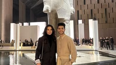مينا مسعود برفقه زوجته من المتحف المصري الكبير ويعلق : تظل مصر رمزا للعظمة