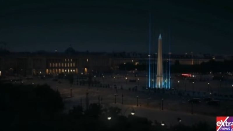 المسلات المضيئة 