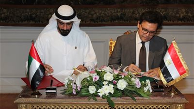 وزير الثقافة المصري ونظيره الإماراتي يوقعان مذكرة للتعاون في المجال الثقافي