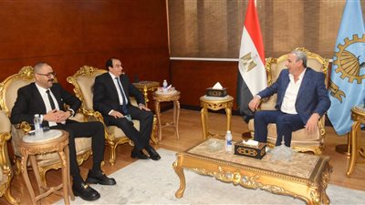 محافظ الغربية يواصل استقبال أعضاء مجلس الشيوخ الجدد.. تنسيق متكامل بين الجهاز