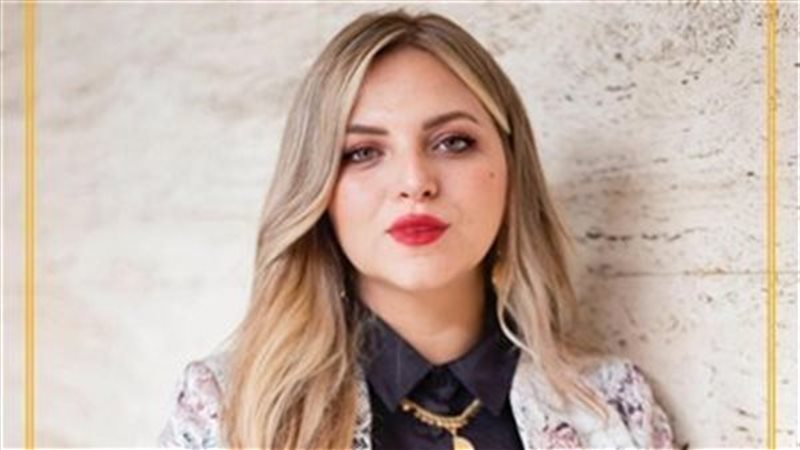 النائبة مي رشدي 