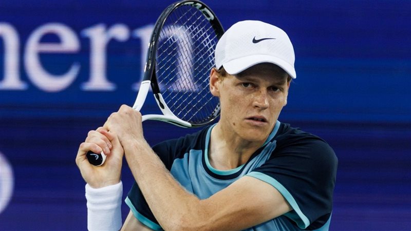 الإيطالي يانيك سينر