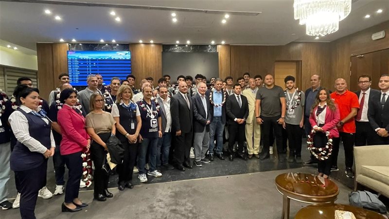 وزير الرياضة يستقبل