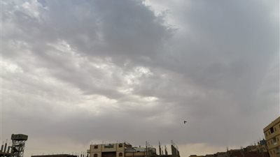 غيوم وشبورة وأمطار.. طقس السويس غير مستقر خلال الساعات القادمة 
