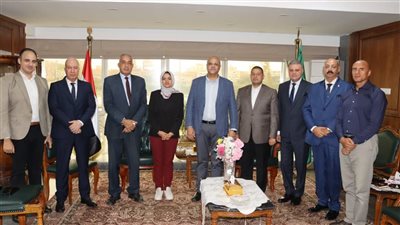 القليوبية يجتمع بعدد من رؤساء المدن الجدد لوضع خارطة العمل للفترة المقبلة