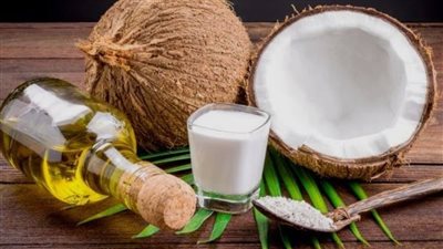 5 زيوت طبيعية مذهلة لتسريع نمو الشعر وتقويته من الجذور 	