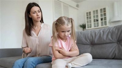 التربية الإيجابية..حدود التأديب دون إضعاف شخصية الطفل