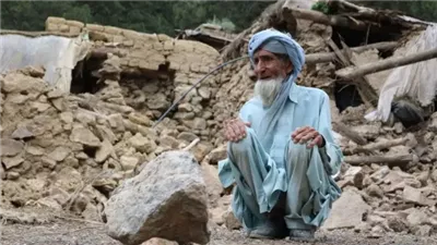 زلزال مدمر بقوة 6.3 درجات يهز شمال أفغانستان ويودي بحياة العشرات ويصيب المئات