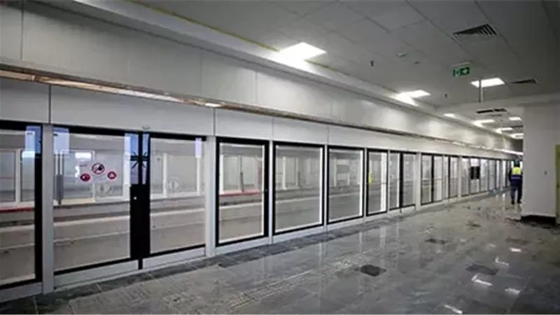  أبواب الأرصفة الآلية