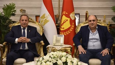 محافظ بورسعيد يبحث مع مساعد وزير الثقافة آليات تطوير وتكثيف الأنشطة الثقافية 