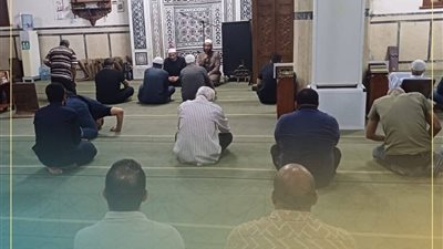 “الرشوة وأثرها السيئ على المجتمع