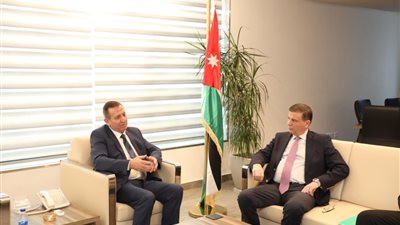 وزير الزراعة يبحث مع نظيره الأردني تعزيز التعاون الزراعي المشترك