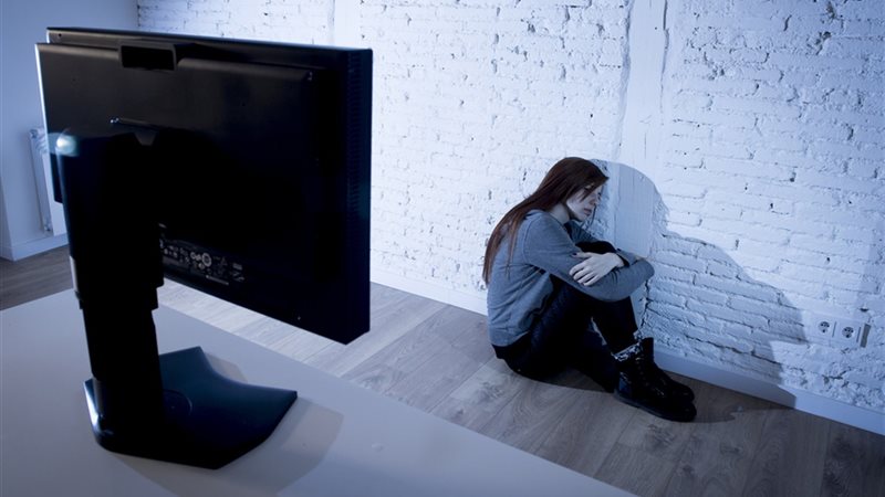 الابتزاز الإلكتروني