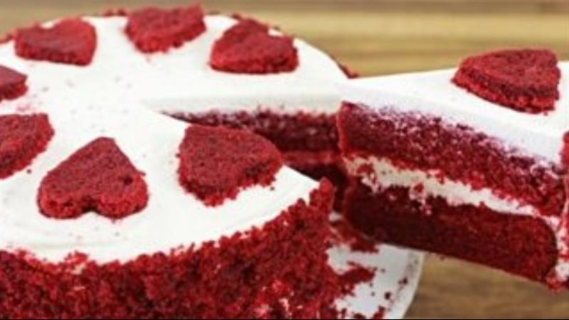 كيك عيد الحب 