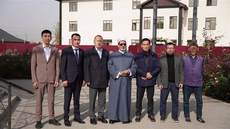 رئيس الجامعة المصرية