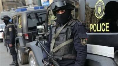 تجارة وتوزيع مخدرات.. ضبط شخصين وسيدة فى مدينة السادات بالمنوفية 