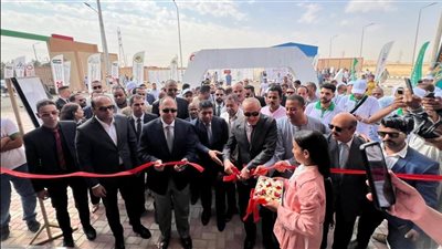 رئيس هيئة تنمية الصعيد ومحافظ الأقصر يفتتحان مجمع الصناعات الغذائية بالكيمان 