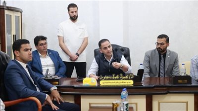 نائب وزير الصحة يبحث مع نائب محافظ مطروح رفع جاهزية المنظومة الصحية |صور