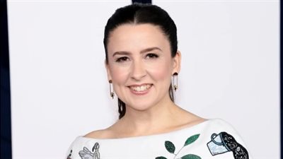 لفتة إنسانية..  معنى خاص وراء فستان مس راشيل بحفل جوائز نساء العام