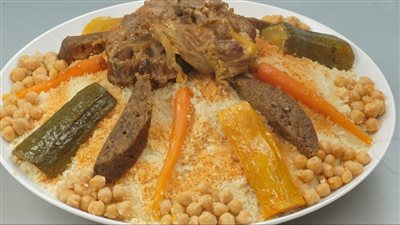 طريقة عمل الكسكس الجزائري.. خطوات سهلة وبسيطة هتساعدك