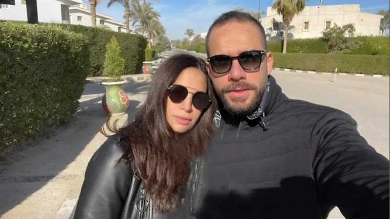 آمال ماهر وزوجها