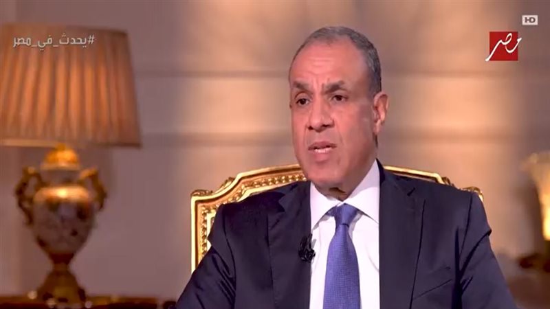  الدكتور بدر عبد