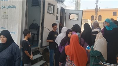 الكشف على 828 مواطنا في قافلة مجانية بقريتي كفر داود والشهداء بالبحيرة