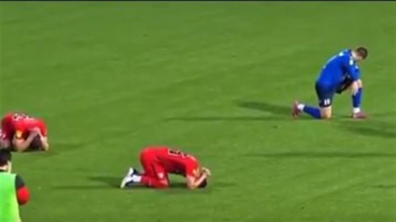 لحظة وفاة المدرب