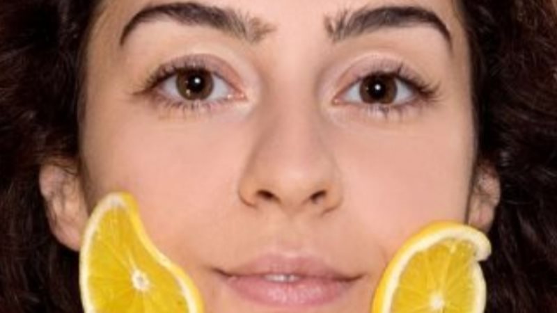 مشروبات لنضارة البشره