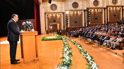 وزير الدولة للإنتاج الحربي يشهد مراسم الاحتفال بالعيد الـ 71 للإنتاج الحربي