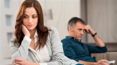 السر وراء شعور النساء بالإحباط والملل من منتصف العمر