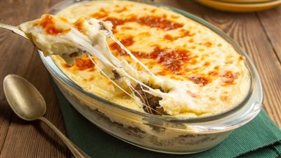 طريقة عمل البطاطس البيوريه باللحمة المفرومة بخطوات سهلة وطعم لذيذ