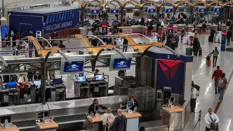 مطار هارتسفيلد جاكسون