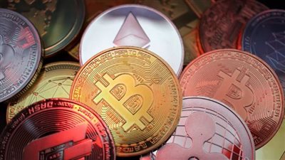 قاضية تعلن بطلان محاكمة شقيقين متهمين بسرقة 25 مليون دولار بالعملات المشفرة