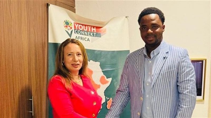 وزير الشباب السيراليوني